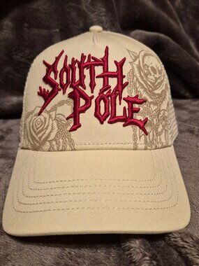 South Pole SnapBack Skull Rose Chains Graphic One Size Cream - NWT